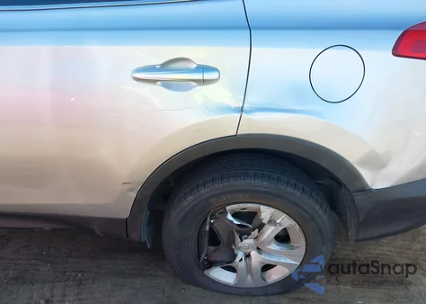 2015 Toyota Rav4 Le из США, поврежденный, VIN JTMZFREV3FD047443